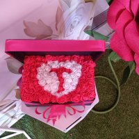Кутия с вечни рози - идеален персонален подарък , снимка 2 - Декорация - 40082097
