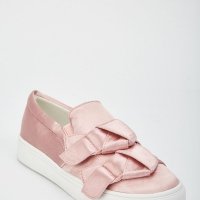 Розови сатенени обувки, снимка 1 - Дамски ежедневни обувки - 26648077