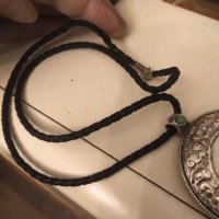 Авторски стар сребърен медальон ,с камилска кост и ахат , снимка 6 - Колиета, медальони, синджири - 43674763