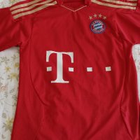 Четири футболни тениски Bayern Munichen, Байерн Мюнхен, тениска , снимка 6 - Фен артикули - 32525947