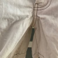 Бели къси дънкови панталони, снимка 4 - Къси панталони и бермуди - 37131370