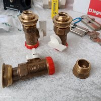 кран 1 1/4“ Кран сферичен за газ, GIACOMINI R950, снимка 16 - Други машини и части - 43256410