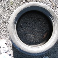 Зимни гуми, снимка 2 - Гуми и джанти - 38235767