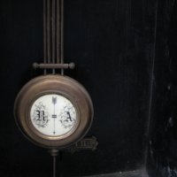 Стенен часовник Юнгханс-2, снимка 5 - Антикварни и старинни предмети - 32563609