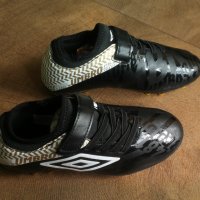 UMBRO Football Boots Kids Размер EUR 31,5 детски бутонки с лепка 5-14-S, снимка 2 - Детски маратонки - 43168181