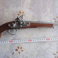 Кремъчен пистолет  1760 реплика, снимка 1 - Колекции - 40072461