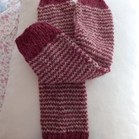 Ръчно плетени мъжки чорапи от вълна, размер 43, снимка 2 - Мъжки чорапи - 43031359