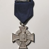 Германски военен медал 25 години вярна служба, FUR TRUE DIENSTE, снимка 2 - Антикварни и старинни предмети - 43144532