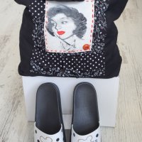 Дамски чехли в бял цвят модел на Москино, снимка 4 - Чехли - 37337285