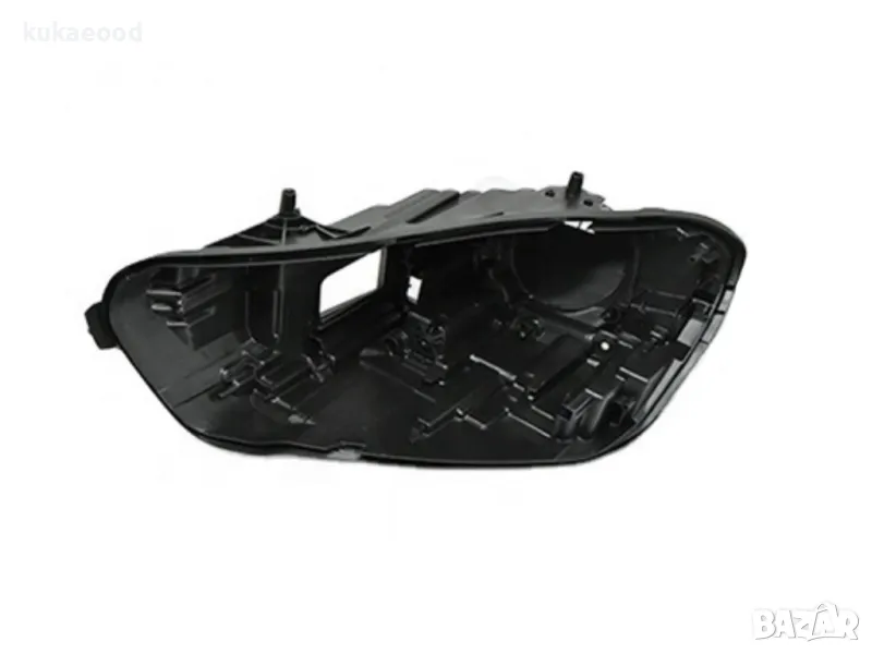 Корпус за фар на Mercedes CLA W118, снимка 1