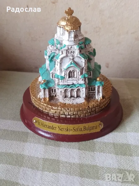 преспапие храм-паметник Александър Невски , снимка 1
