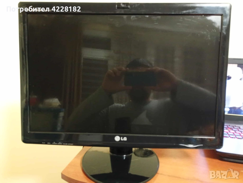 LG Flatron W2271TC 22 inch Монитор, снимка 1