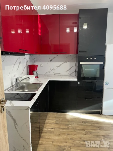 Ютен Апартамент с Паркомясто, снимка 1