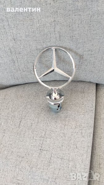 Предна емблема за мерцедес 190 и 124ка от 83 до 92г.метална перфектно качество, снимка 1