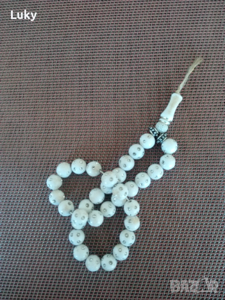 Красива и стилна ,колекционерска броеница., снимка 1