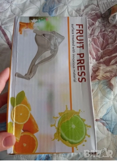   Ръчна преса за лимон и цитрусови плодове , снимка 1