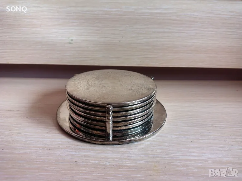 Страхотни Посребрени Подложки Със Стойка, снимка 1