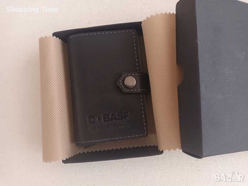 НОВ картодържател естествена кожа в червен цвят, Спиди/лично предаване, снимка 1