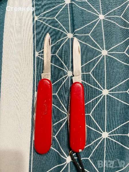 2 бр. Victorinox швейцарски ножчета много стари, снимка 1