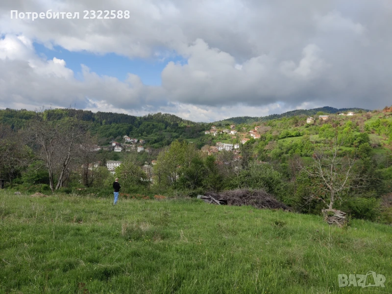 Парцел в регулация , снимка 1