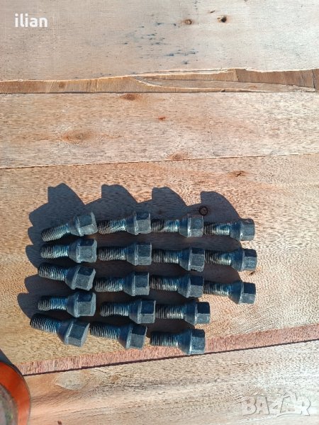 18бр къси болтове за Mercedes, снимка 1