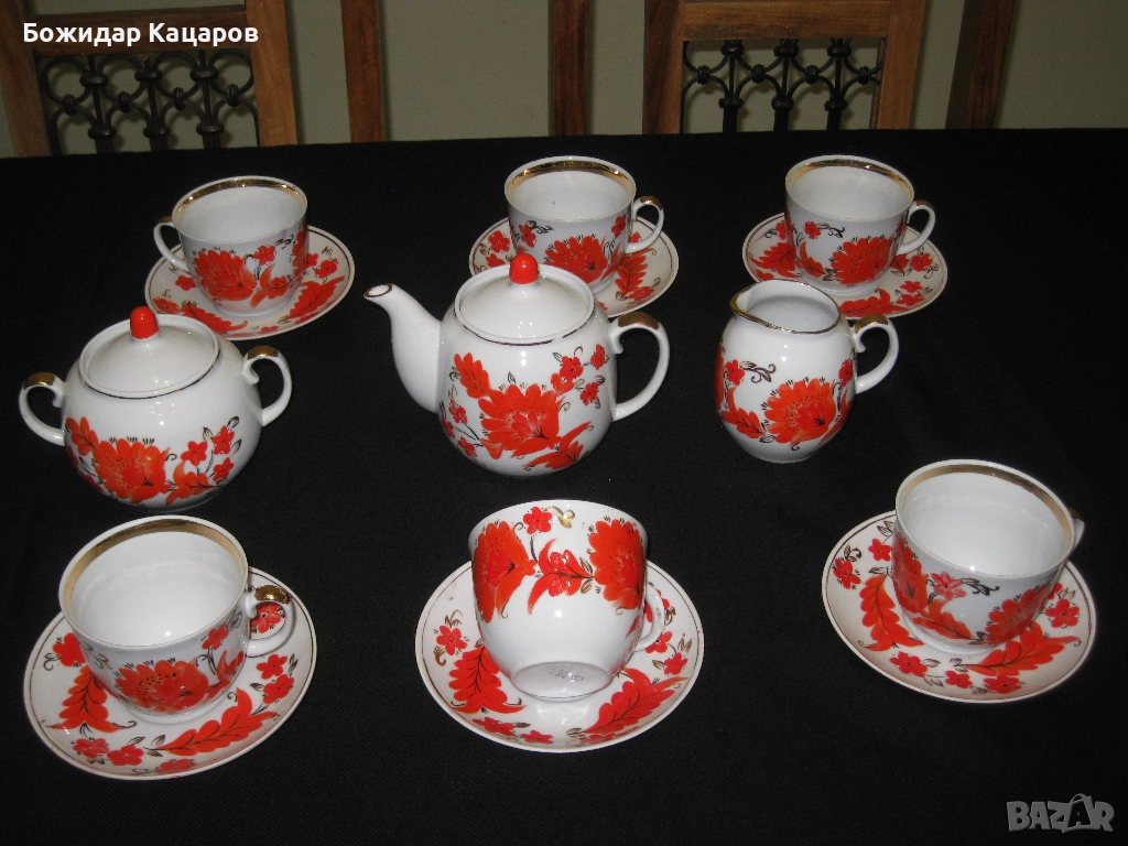 Стар съветски порцелан. Маркиран. Цена- 108лева(55.22 €). Пращам по Еконт., снимка 1