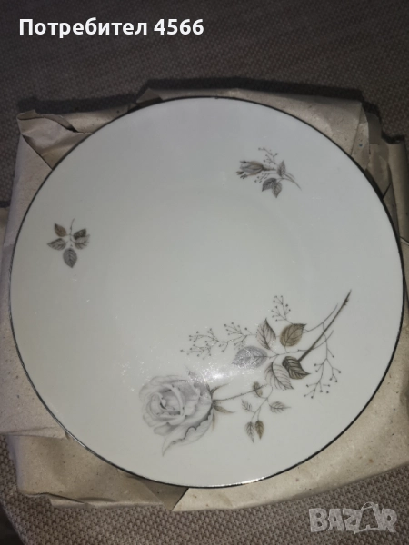 Нов комплект 8 десертни чинии от баварски порцелан , снимка 1