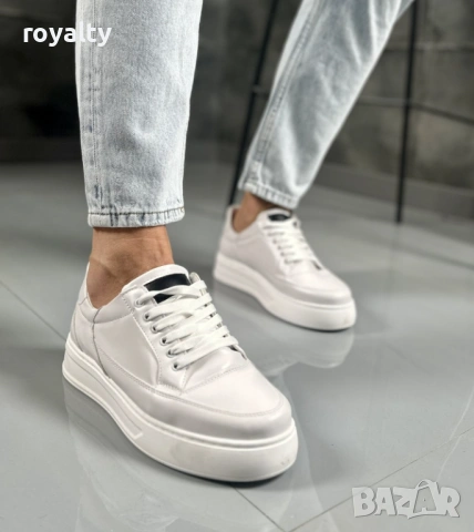 Бели Мъжки Маратонки 39-44 Номер с Кутия Нови 