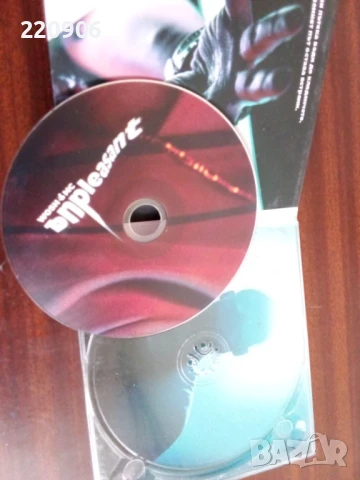 Диск Wosh Mc - Unpleasant с автограф, снимка 2 - CD дискове - 51271500