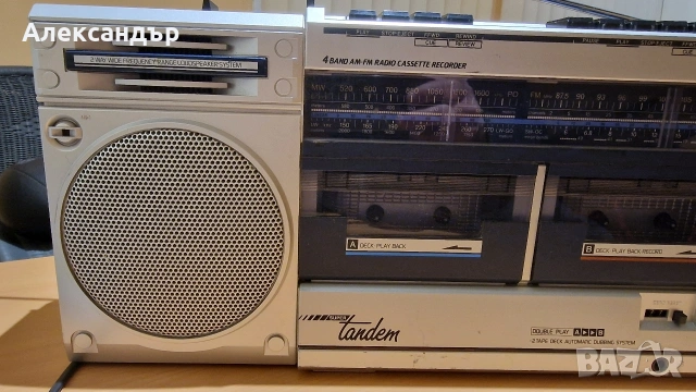 Радио касетофон Philips, снимка 4 - Радиокасетофони, транзистори - 53449233