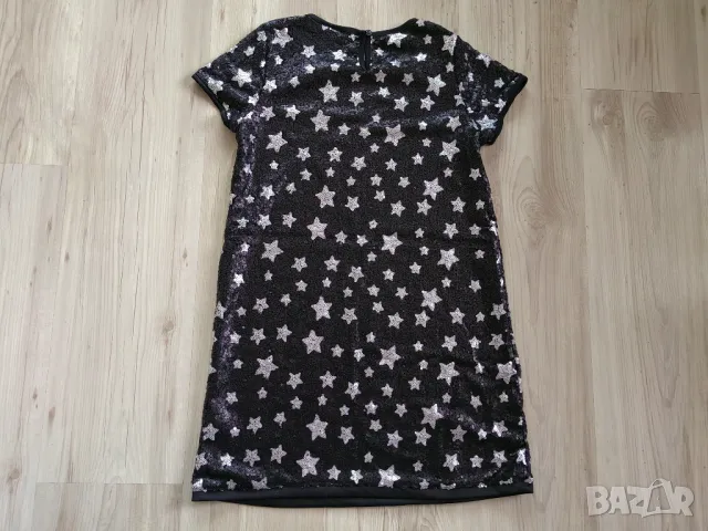 Рокля с пайети 140 см, снимка 2 - Детски рокли и поли - 47976262