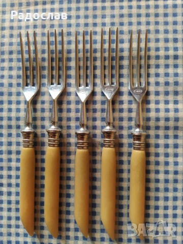 ножове и вилици Solingen стара изработка , снимка 3 - Прибори за хранене, готвене и сервиране - 51410878