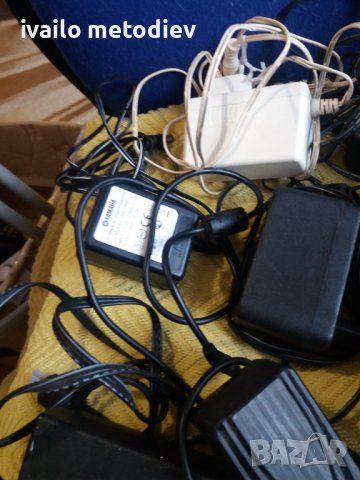 адаптери-зарядни , снимка 2 - Друга електроника - 43602114