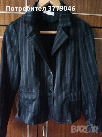 Черно дамско сако, снимка 10 - Сака - 44042059