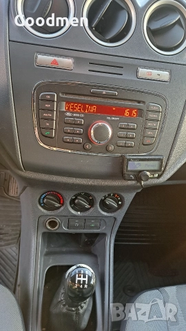 Ford Transit Connect 2011, снимка 6 - Автомобили и джипове - 52898886