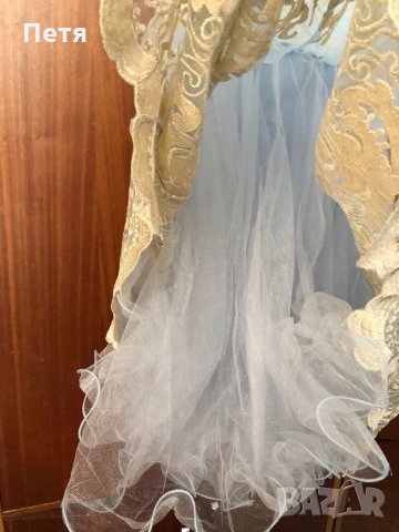 Chi Chi London Дамска официална рокля - светло синьо и златисто / дантела, снимка 4 - Рокли - 32814589