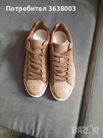 Оригинални сникърси Guess , снимка 8 - Спортни обувки - 52175948