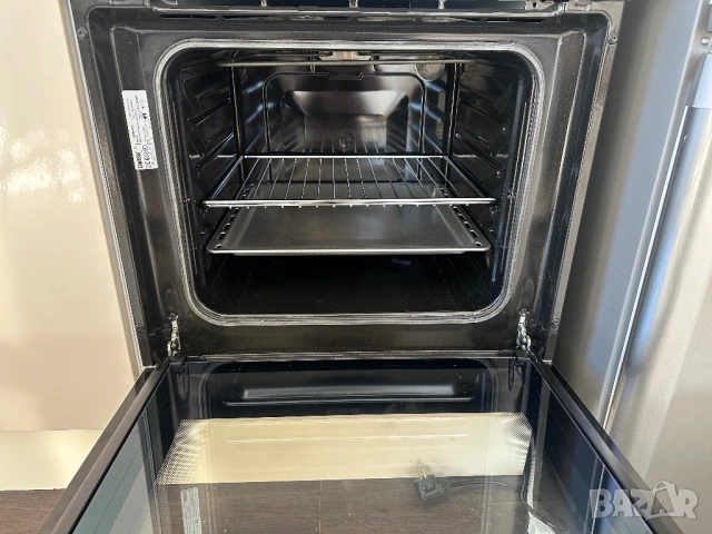 Нова Електрическа фурна за вграждане Zanussi ZOB131X, 4 функции, Клас A, Инoкс анти-отпечатъци, снимка 3 - Печки, фурни - 53002730