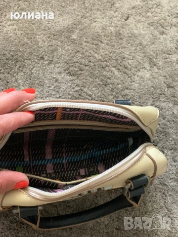 Малка чанта, снимка 2 - Чанти - 50604423