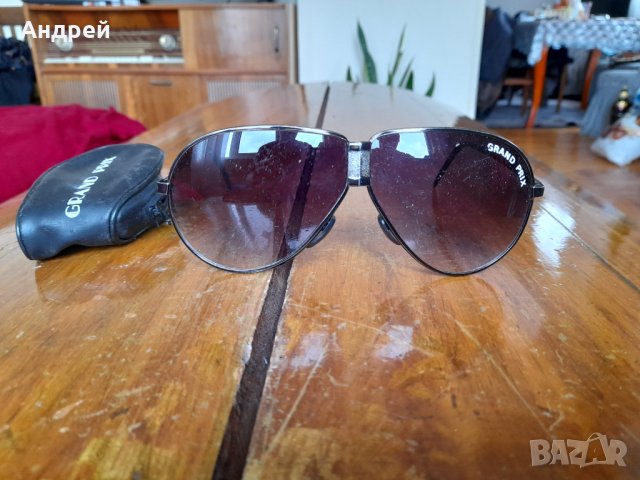 Стари слънчеви очила Grand Prix, снимка 3 - Други ценни предмети - 34580820