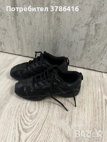 Маратонки за танци 