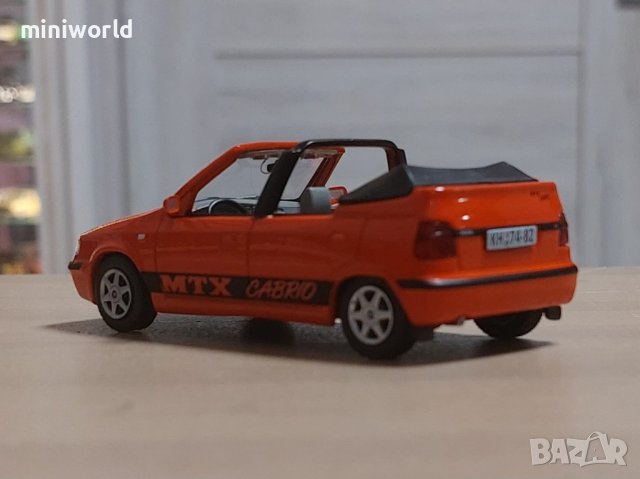 Skoda Felicia MTX Cabrio 1997 - мащаб 1:43 на DeAgostini моделът е нов в блистер, снимка 3 - Колекции - 42986164