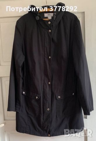 Яке дамско пролет/есен,черно,дълго,качулка,2 външни джоба,закопчаване с цип и копчета р-р 48, 14 лв
