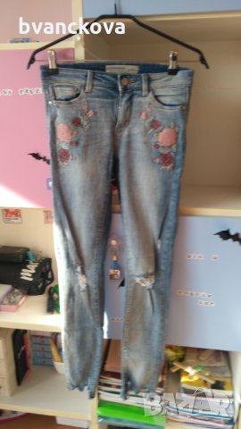 Дънки Clockhouse слим фит с бродерия, снимка 1