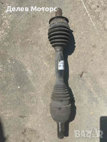 Полуоска лява 2463308800 от Mercedes CLA 180 Sport двигател 270910, 1.6i 122 кс., 6 ск., 165 000 km