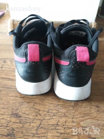 Nike Girl's Air Max Vision - страхотни дамски маратонки, снимка 5 - Маратонки - 33031470