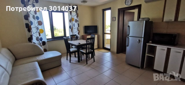 Двустаен апартамент на централна улица в Бяла