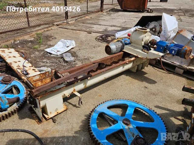 шнек с редуктор и подаваща клапа, снимка 2 - Други машини и части - 50061409