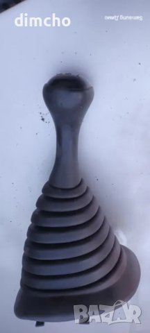 Маншон за скоростен лост на Ford Ka(Форд Ка), снимка 2 - Части - 48285361