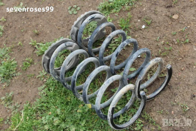 Пружина задна лява дясна Фиат Панда 3 1.3D 2012-2022 Fiat Panda 3 4врати, снимка 2 - Части - 49642254